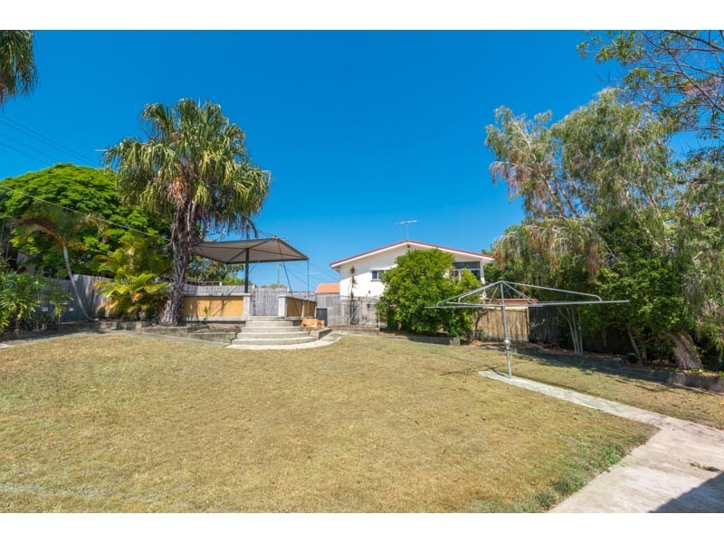 1 VINEY STREET, Chermside West QLD 4032