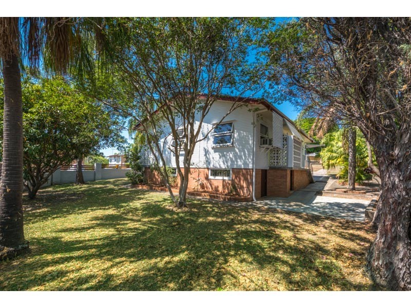 1 VINEY STREET, Chermside West QLD 4032