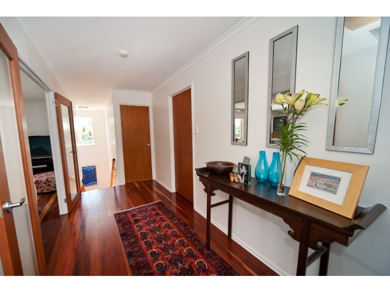 90 Bernarra Street, The Gap QLD 4061