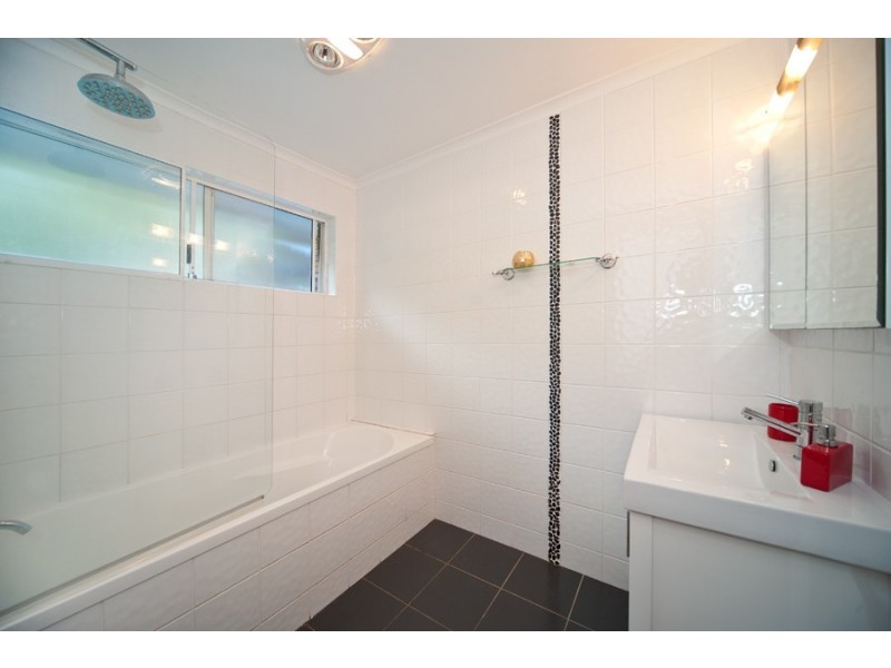 90 Bernarra Street, The Gap QLD 4061