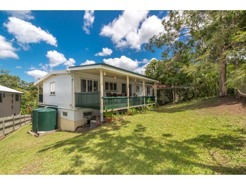 5 Pictavia street, Toowong QLD 4066