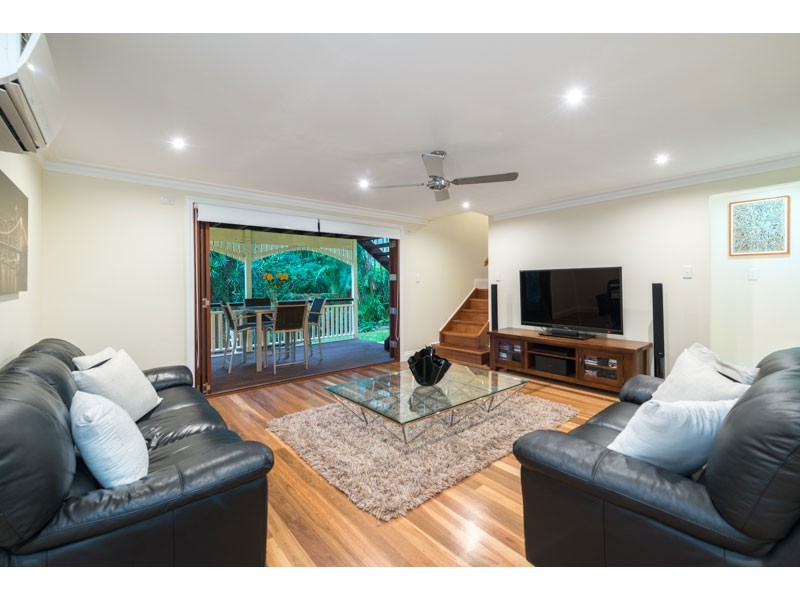 9 Soudan Street, Bardon QLD 4065