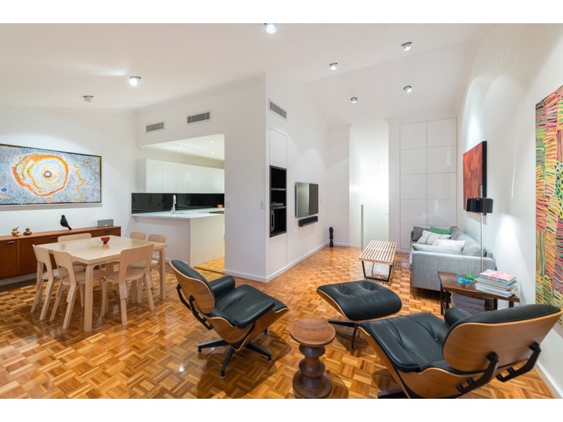 8/26 MERTHYR ROAD, New Farm QLD 4005