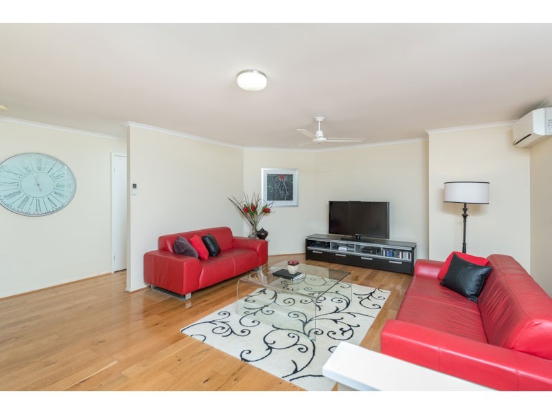 20 Moggill Road, The Gap QLD 4061