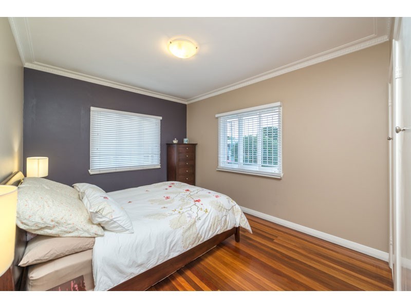 35 Farrell Street, Ashgrove QLD 4060