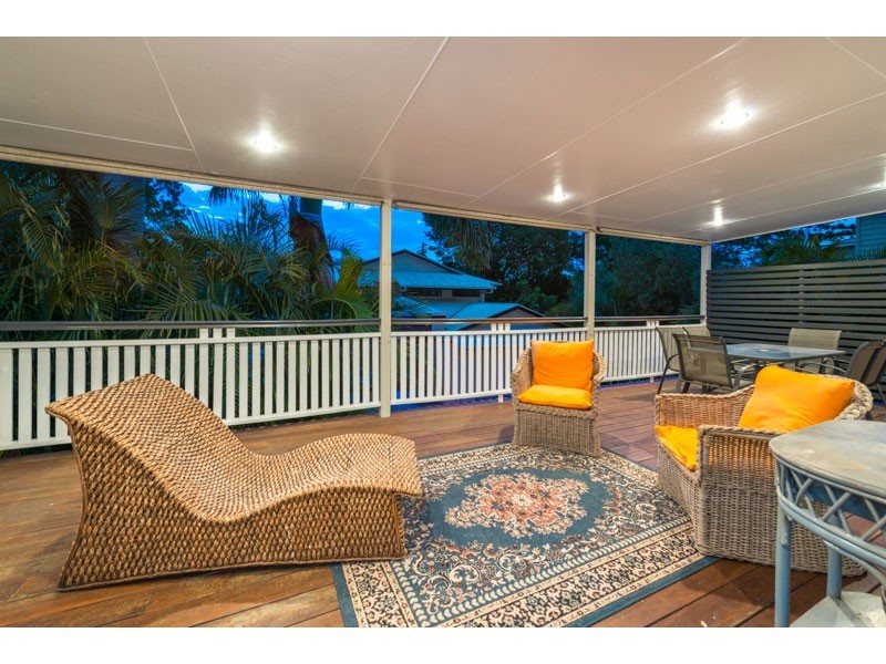 30 Canberra Drive, Ashgrove QLD 4060