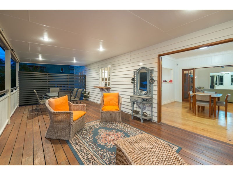 30 Canberra Drive, Ashgrove QLD 4060