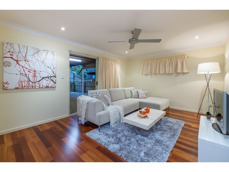 67 Erica Street, Cannon Hill QLD 4170