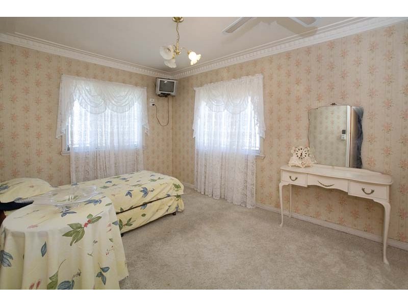 8 Lochrae Street, Wavell Heights QLD 4012