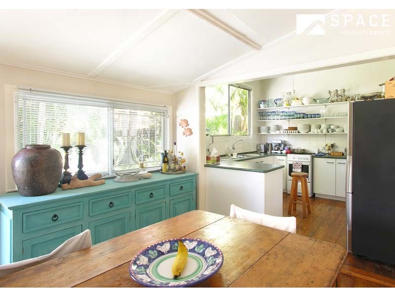 140 Kennigo Street, Spring Hill QLD 4000