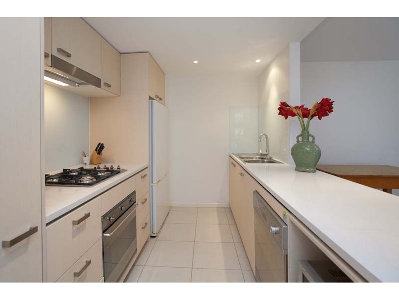 3/13-15 Walsh Street, Milton QLD 4064