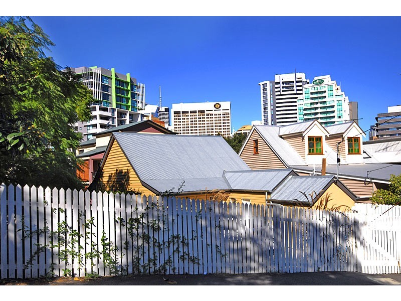 34 Terrace Street, Spring Hill QLD 4000