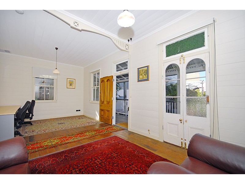 34 Terrace Street, Spring Hill QLD 4000