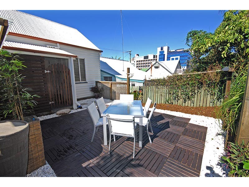 108 Bradley Street, Spring Hill QLD 4000