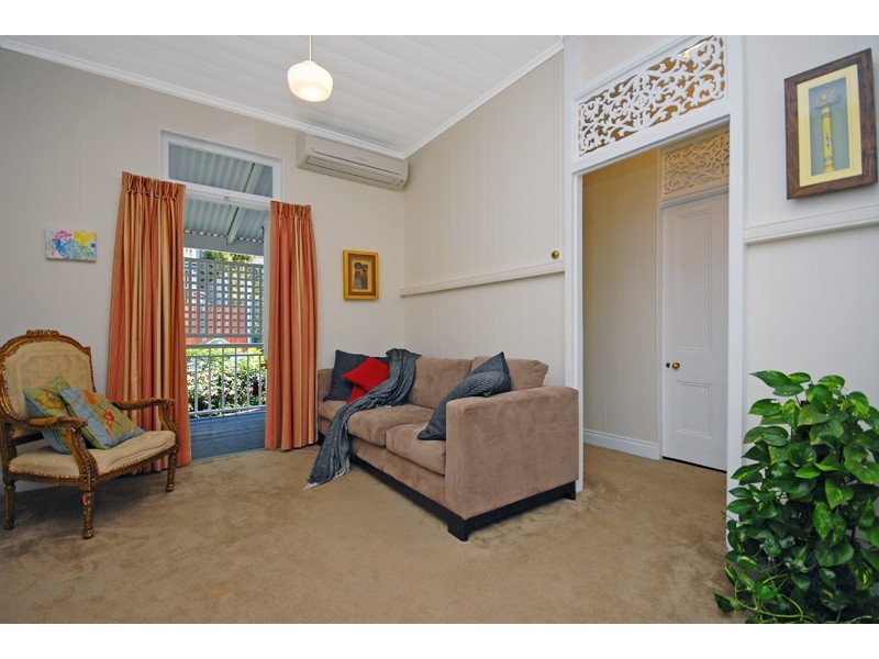 19 Parish Street, Spring Hill QLD 4000