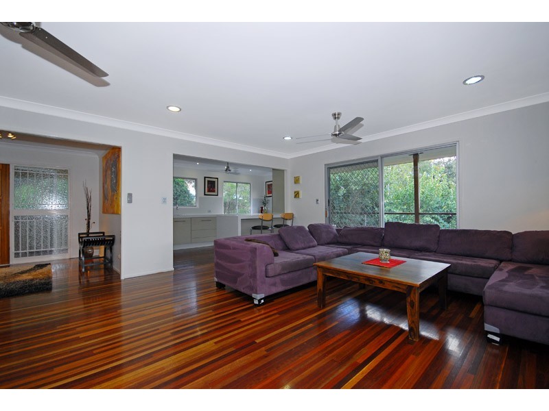 32 Blackstone, Indooroopilly QLD 4068
