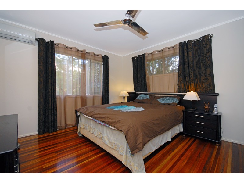 32 Blackstone, Indooroopilly QLD 4068