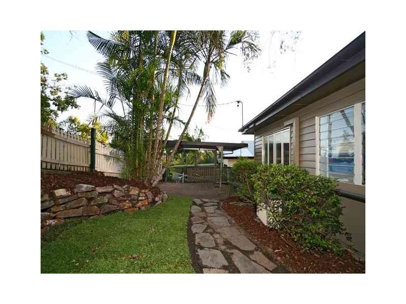 24 Eton Street, Toowong QLD 4066