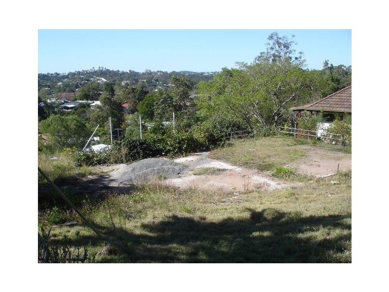 221 Birdwood, Toowong QLD 4066