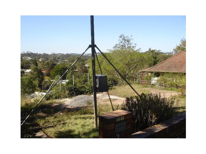 221 Birdwood, Toowong QLD 4066