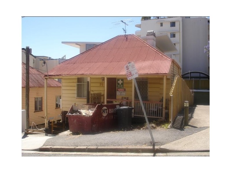 35 Allenby Street, Spring Hill QLD 4000