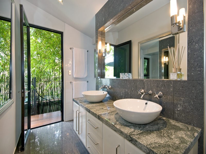 4 Hipwood Street, Spring Hill QLD 4000