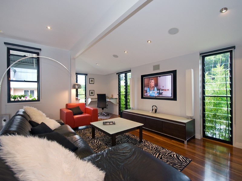 4 Hipwood Street, Spring Hill QLD 4000