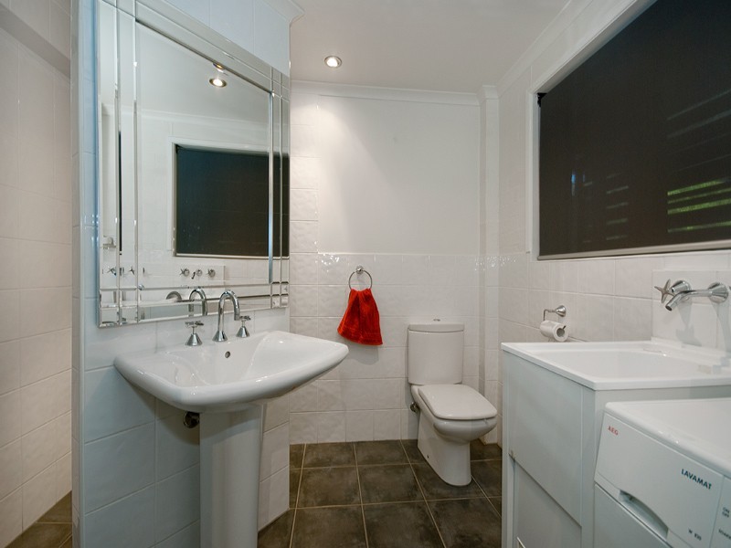4 Hipwood Street, Spring Hill QLD 4000