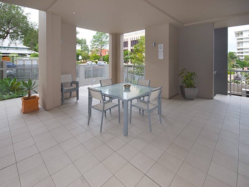 9/153 Lambert Street, Kangaroo Point QLD 4169