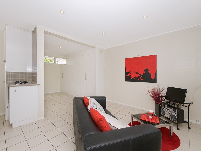 5 / 88  Isaac Street, Spring Hill QLD 4000