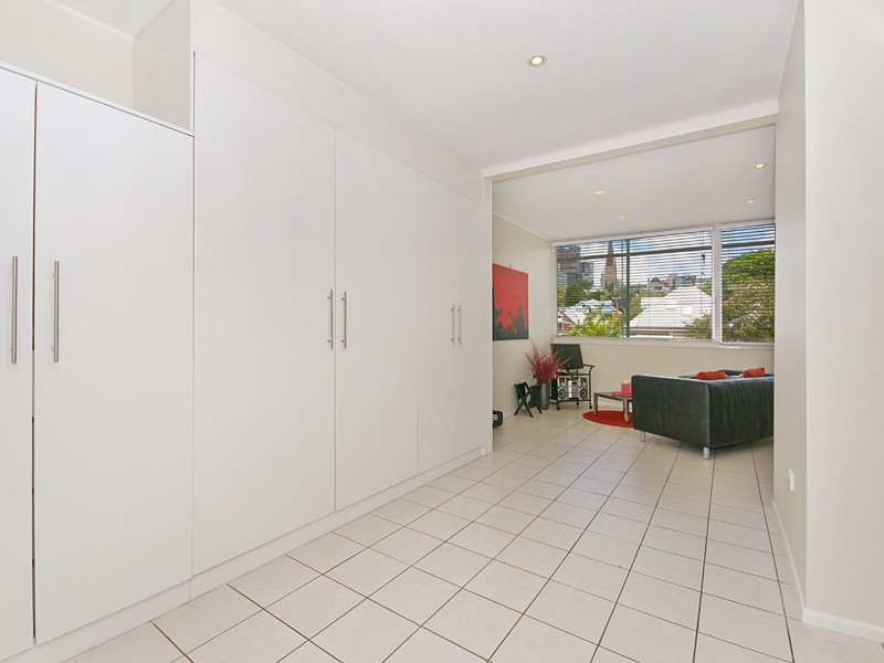 5 / 88  Isaac Street, Spring Hill QLD 4000
