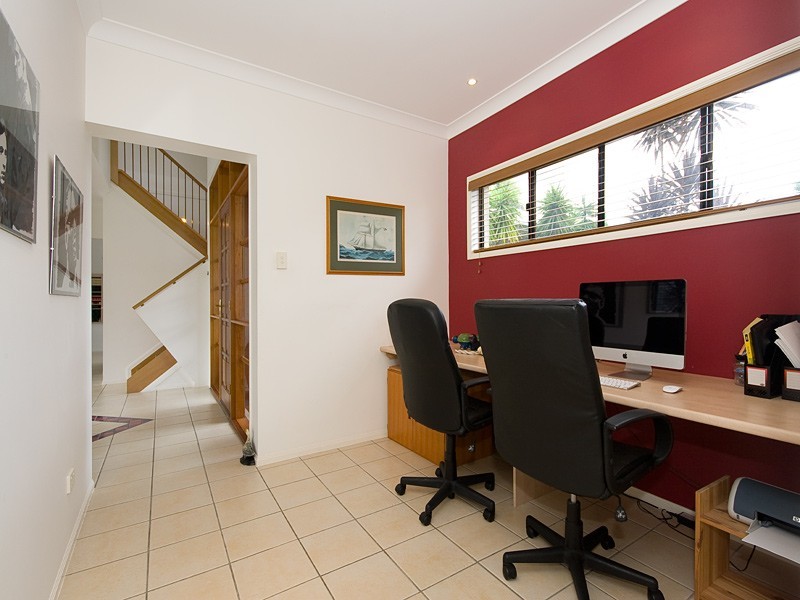 9 Coogara Court, Brookwater QLD 4300