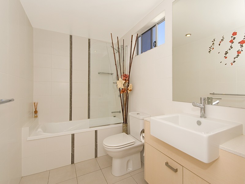 15 / 15 Walsh Street, Milton QLD 4064