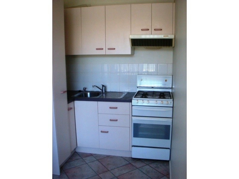 11/88 Isaac Street, Spring Hill QLD 4000