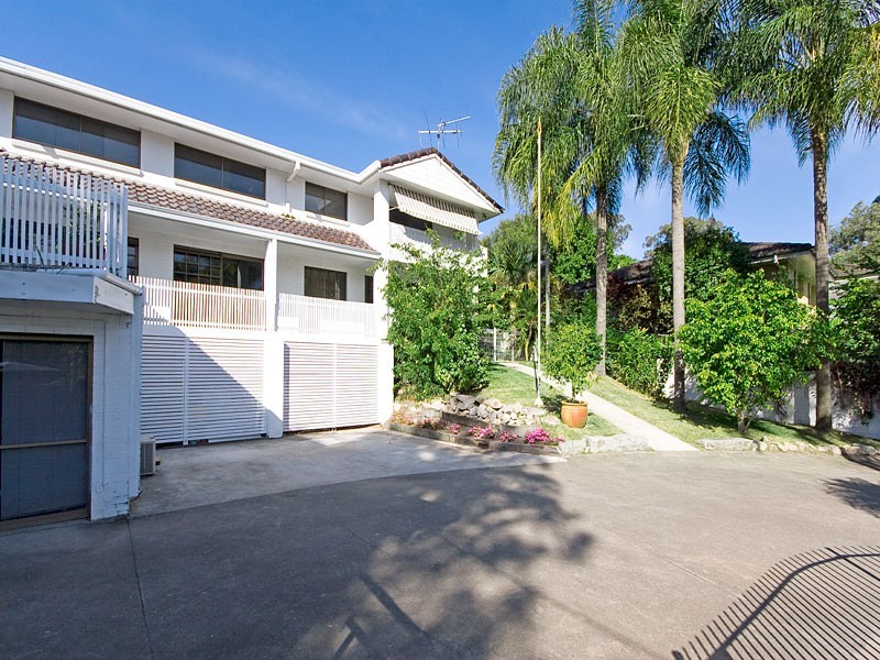 608  Waterworks Road, Ashgrove QLD 4060