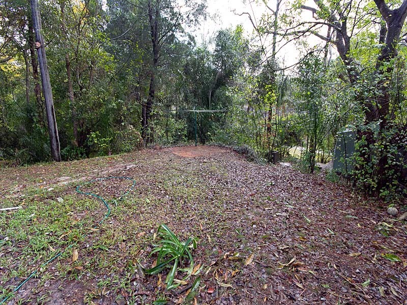 33 Newcomen Street, Indooroopilly QLD 4068
