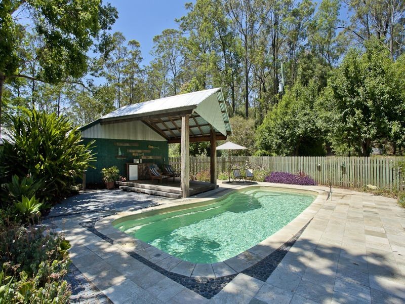 227 Cherry Creek Road, Blackbutt QLD 4306