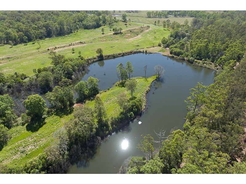 227 Cherry Creek Road, Blackbutt QLD 4306