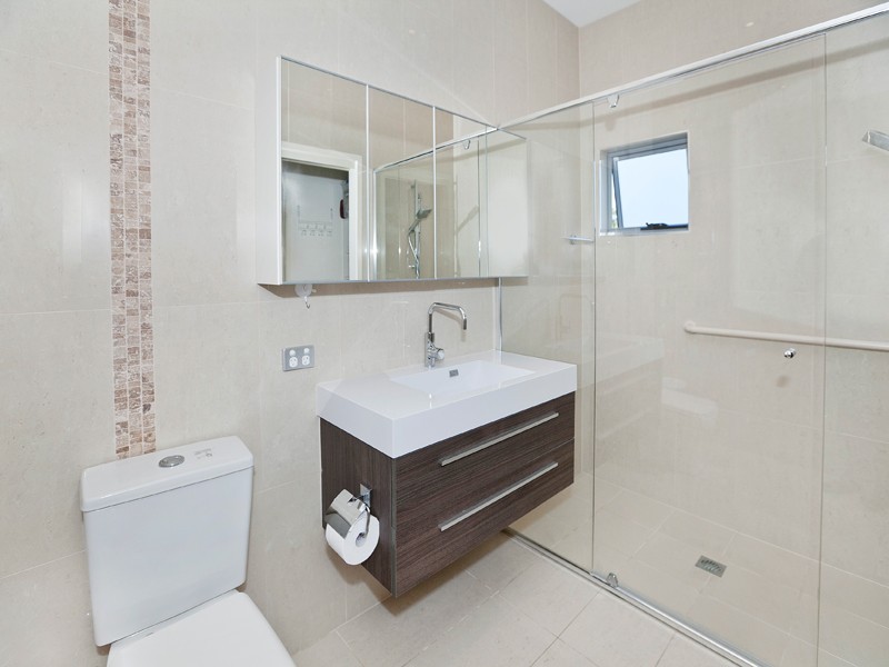 10/51 Lambert Road, Indooroopilly QLD 4068