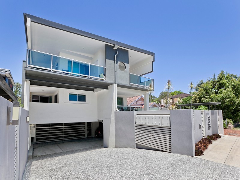 9/51  Lambert Road, Indooroopilly QLD 4068