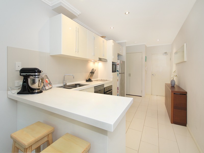 1/51 Lambert Road, Indooroopilly QLD 4068