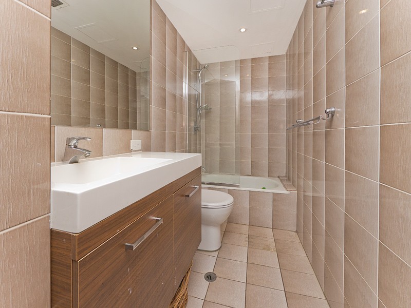 15 / 32-38 Fortescue Street, Spring Hill QLD 4000