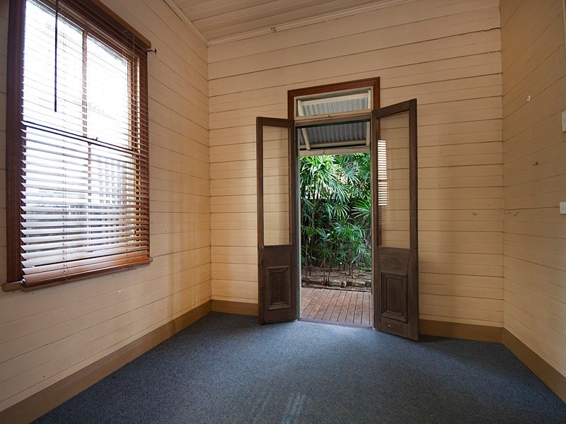 59 Kennigo Street, Spring Hill QLD 4000