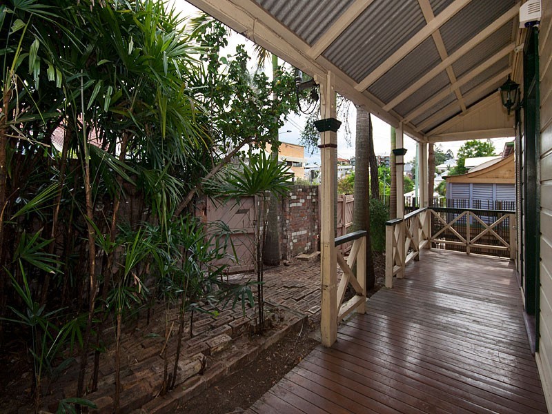 59 Kennigo Street, Spring Hill QLD 4000