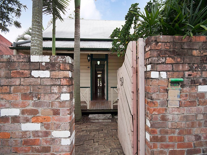 59 Kennigo Street, Spring Hill QLD 4000