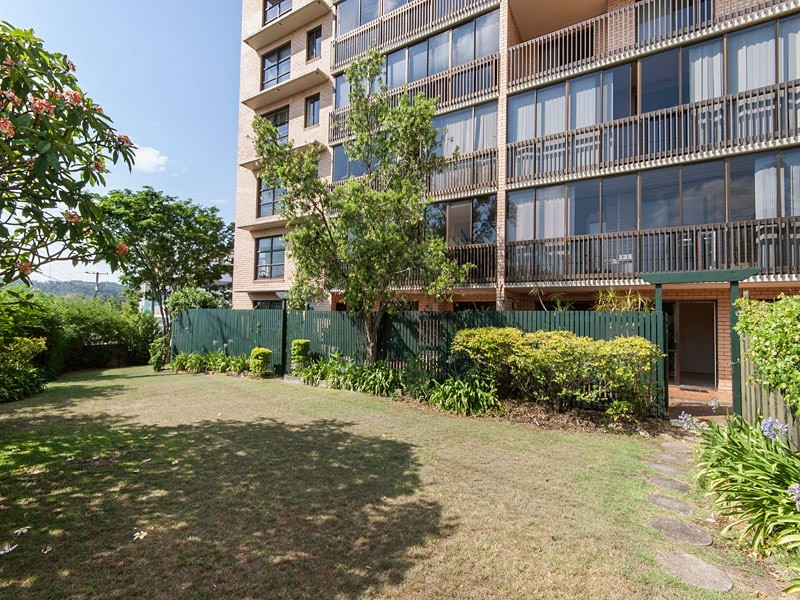 Lot 8 / 32 Swann Road, Taringa QLD 4068