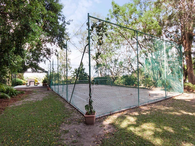 Lot 8 / 32 Swann Road, Taringa QLD 4068