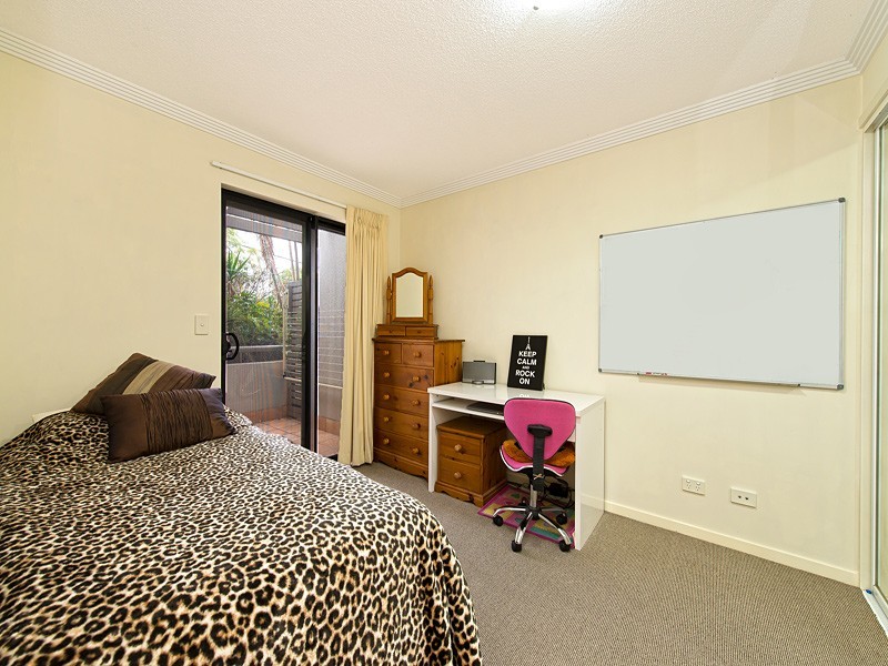 2A / 99 Gregory Terrace, Spring Hill QLD 4000