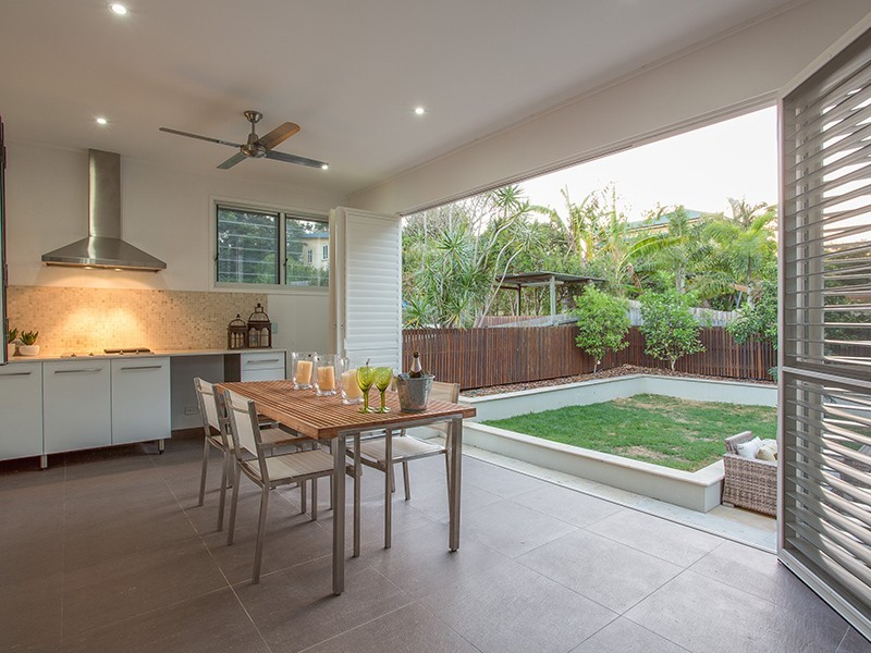 22 Dean Street, Red Hill QLD 4059