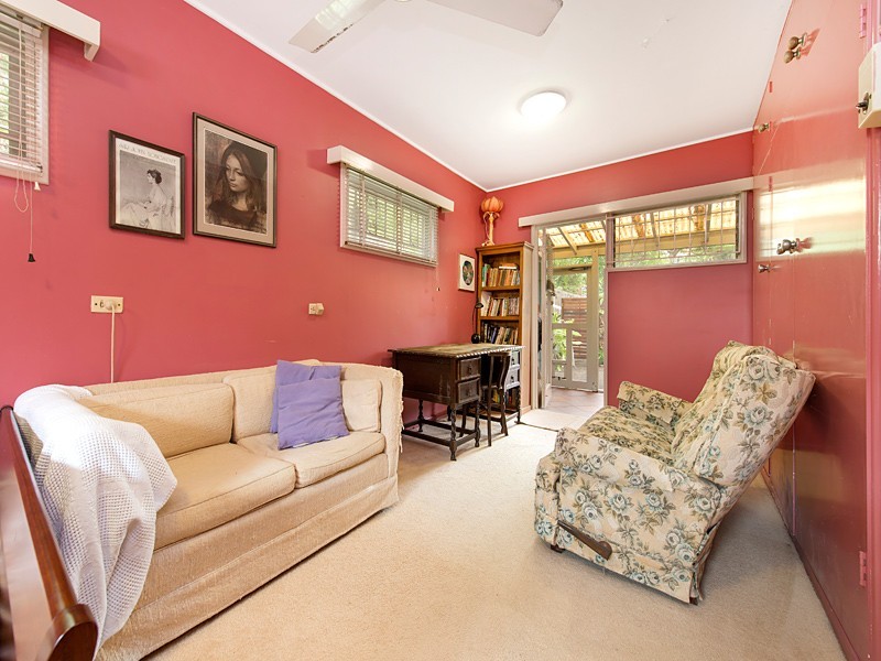 51 Hillside Terrace, St Lucia QLD 4067
